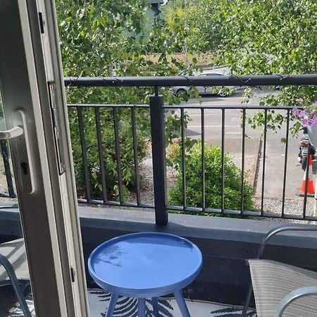 2Bedroomed Apartment On First Floor With Balcony Kenmare Dış mekan fotoğraf